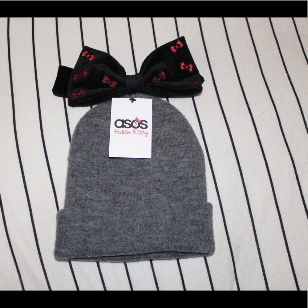 Hello kitty x ASOS beanie